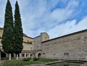 Le cloître