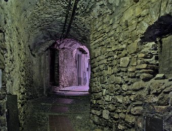 - Passage vouté